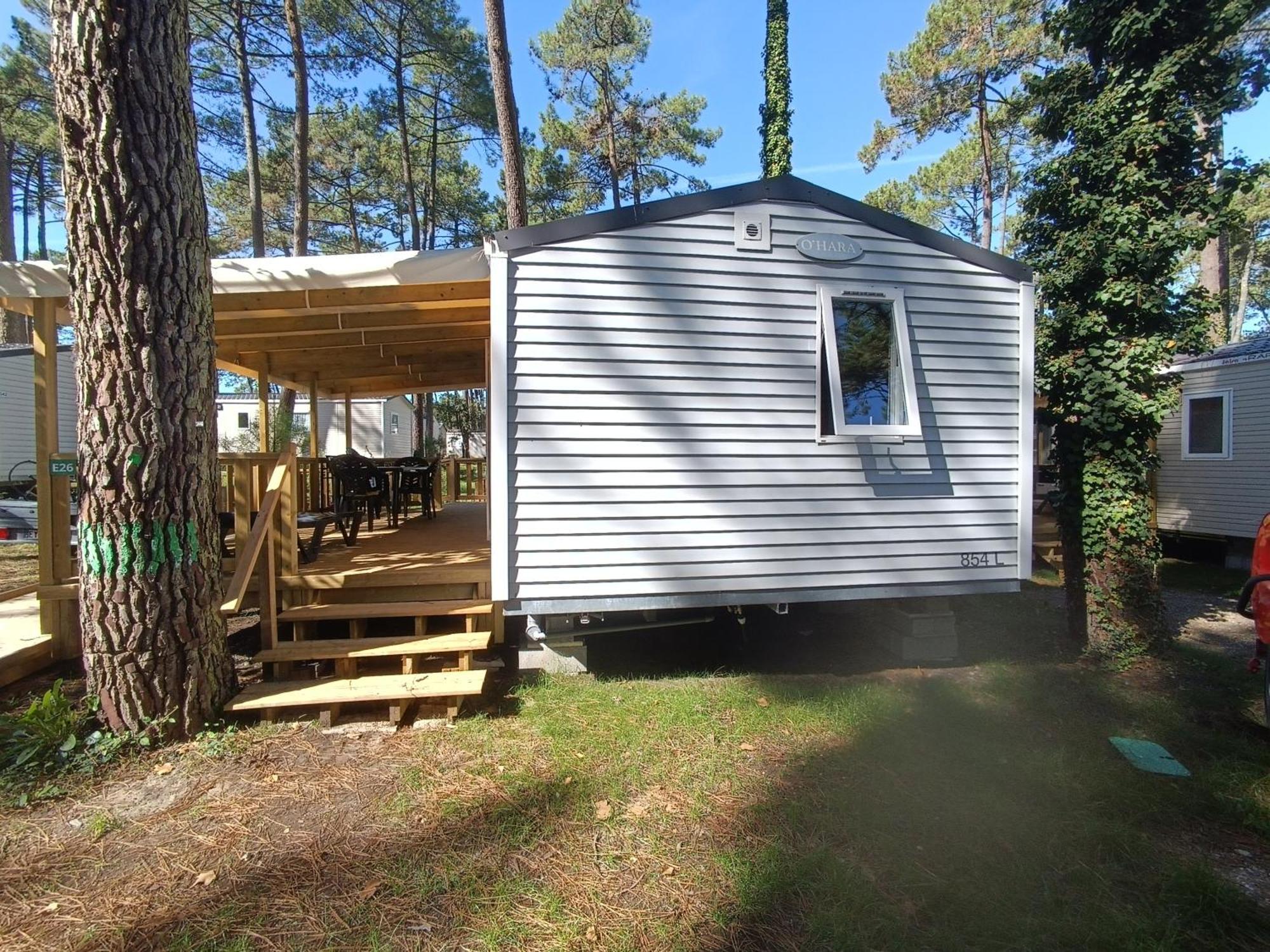 Campsite Mobil'home Pmr Sous Les Pins !